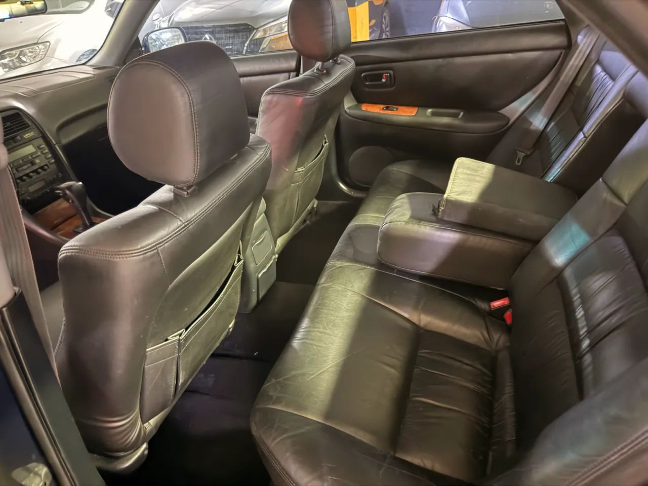Lexus ES-300 3, foto 12 de 14