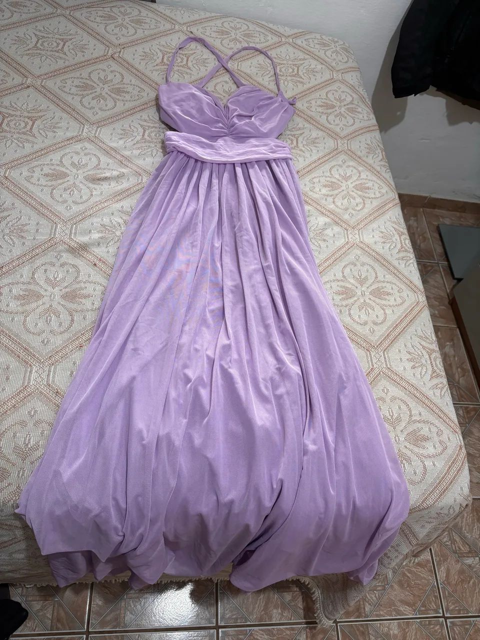 Vestido lilás tule