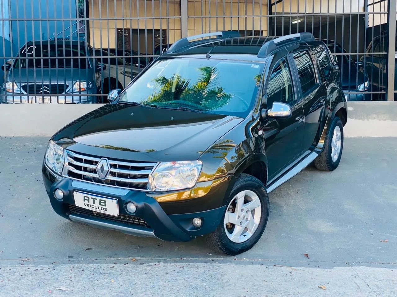 Renault Duster Dynamique 2.0 Hi-flex 16V Aut. 2014