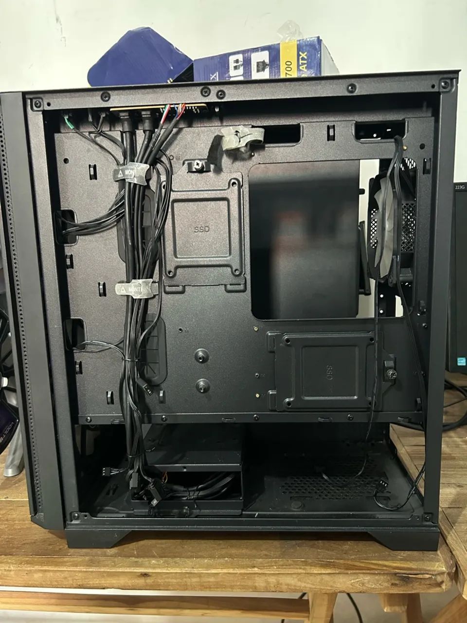 Gabinete Montech Air 100 com 4 fan - Foto 5
