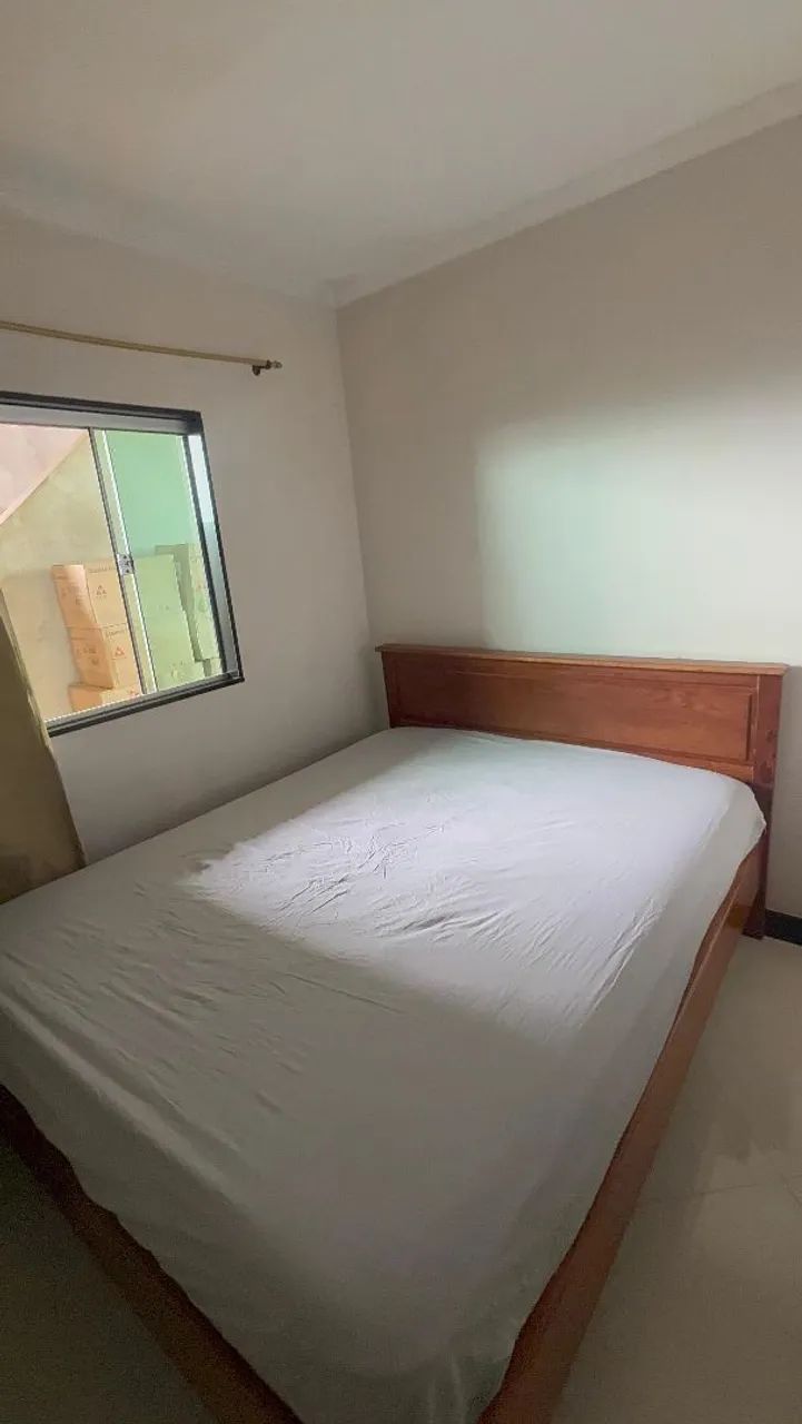 Cama casal king semi nova