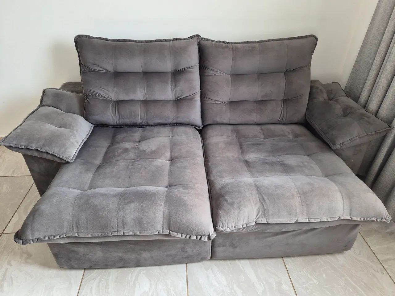 Sofá semi novo - Foto 2