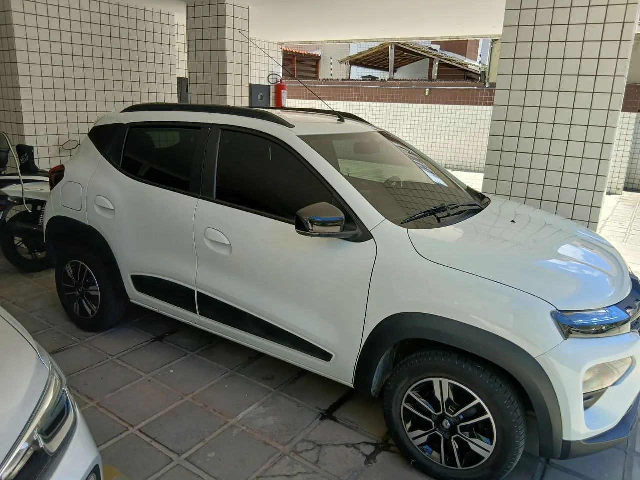 Renault Kwid INTENSE 1.0 FLEX 12V 5P MEC. 2025