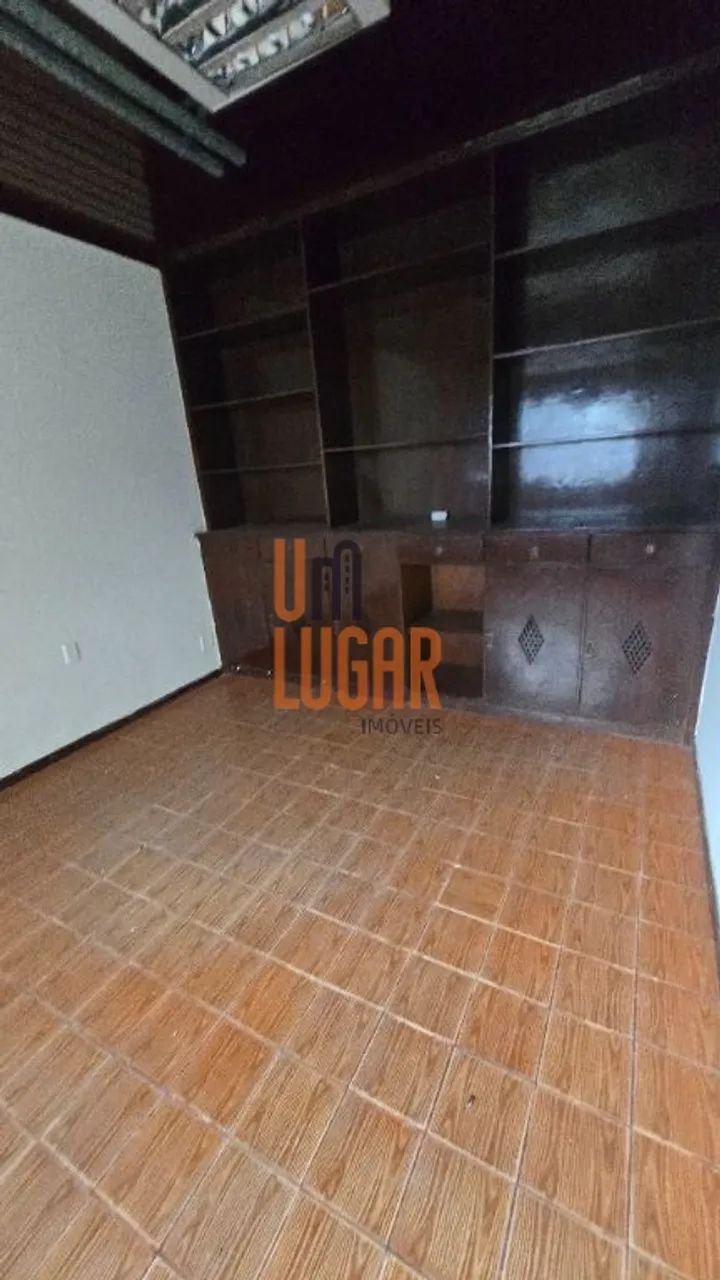 Amplo prédio comercial de 3 pavimentos para aluguel ou venda na travessa Quintino Bocaiúva - Foto 11