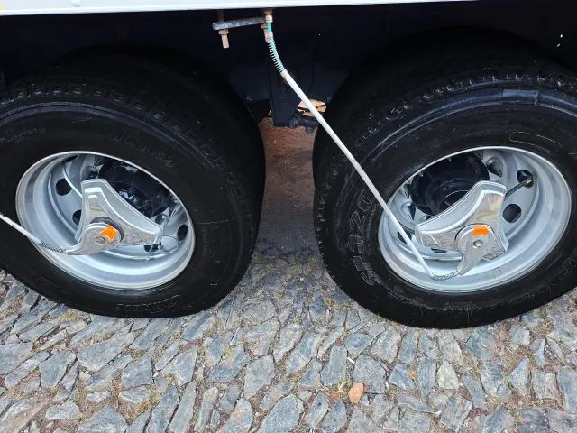 Volkswagen Constellation 24.280 ano 2015 - Foto 9