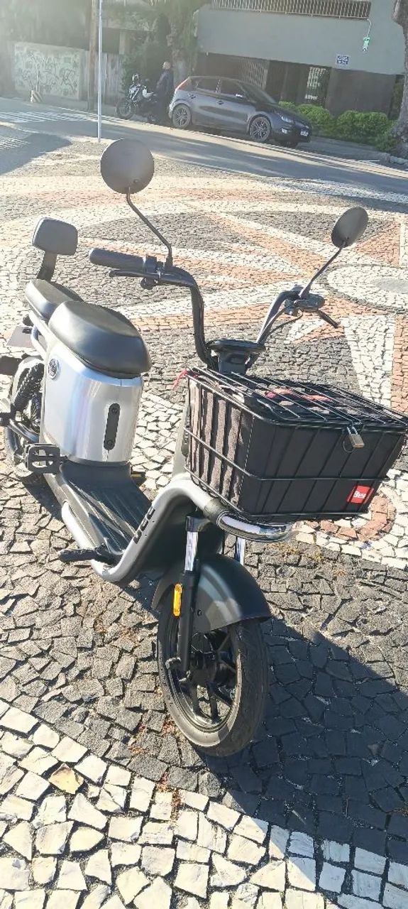 Bee S1  2024   muito Nova  oportunidade