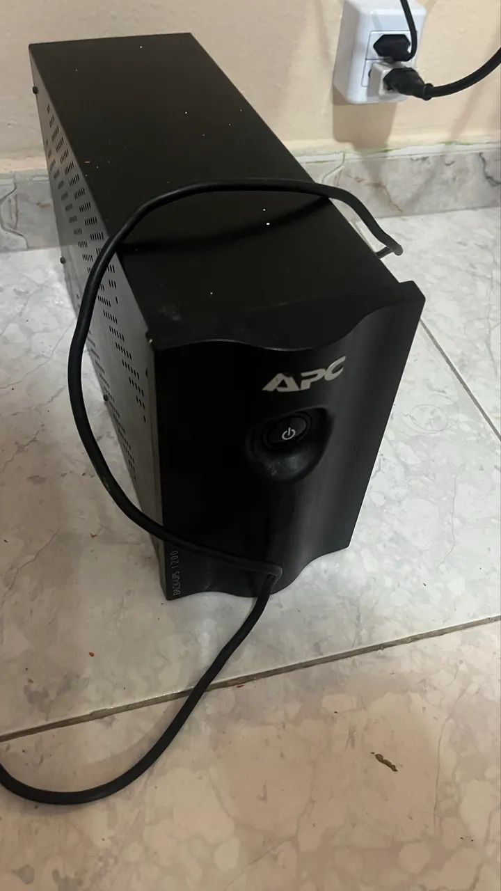 Nobreak APC Back-UPS 1200VA bivolt  - Foto 2