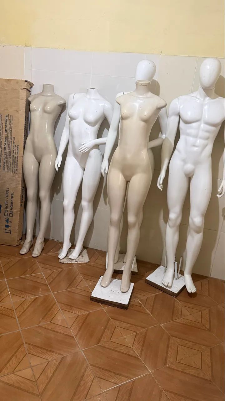 Vendo manequins em ótimo estado de conservação  - Foto 2