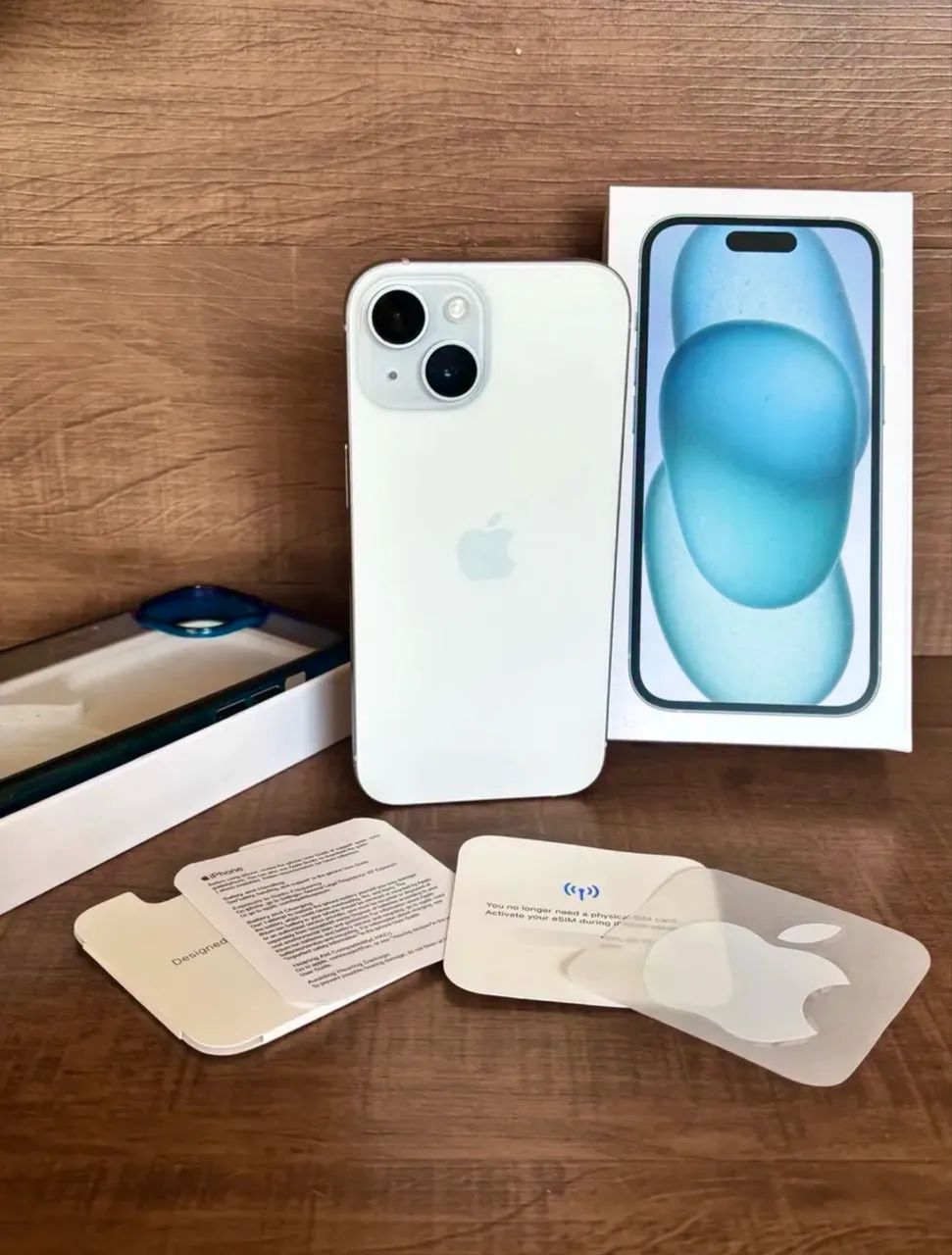 Apple iPhone 15 256GB 本体+箱 Iphone 15 256gb Azul (Novo com caixa aberta) | MercadoLivre スマートフォン本体