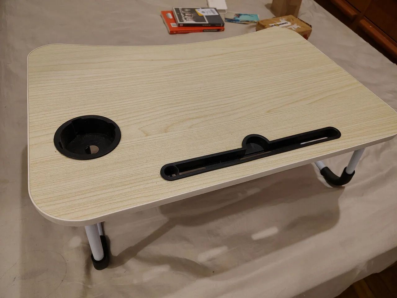 Mesinha de cama para trabalhar e café  - Foto 2