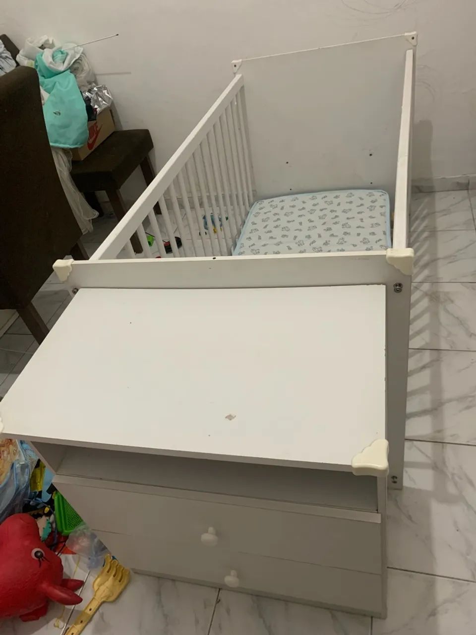 Berço com cômoda !