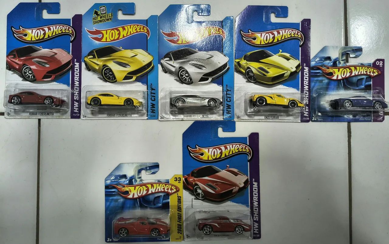 Coleção Ferrari Hot Wheels LOOSE - 27 minis - Hobbies e coleções