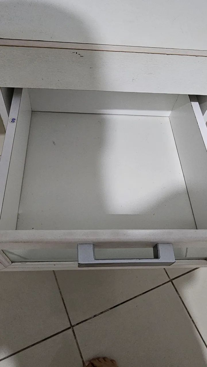 Escrivaninha e cadeira - Foto 5