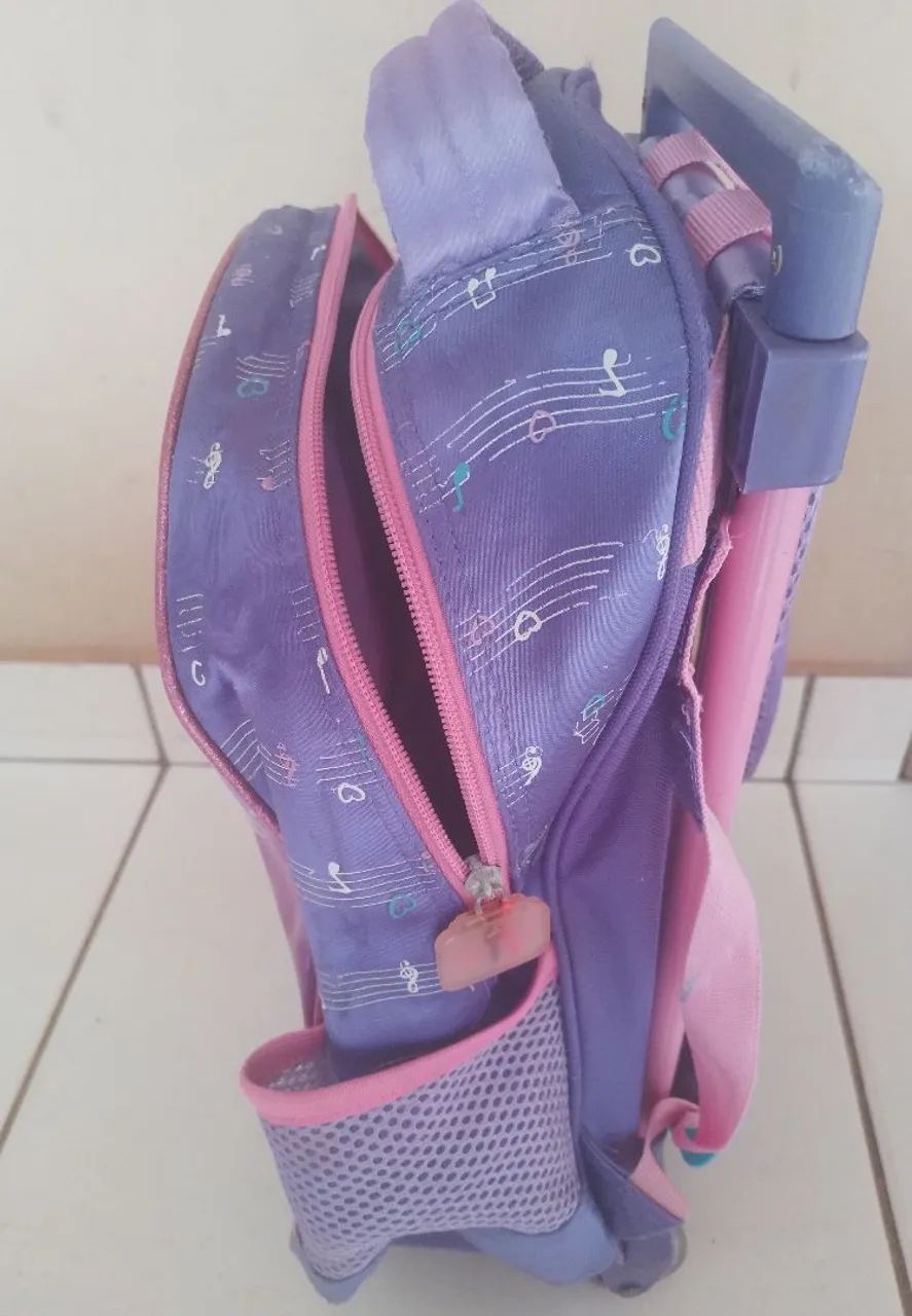 Mochila infantil feminina Khloe semi-nova  - Foto 2