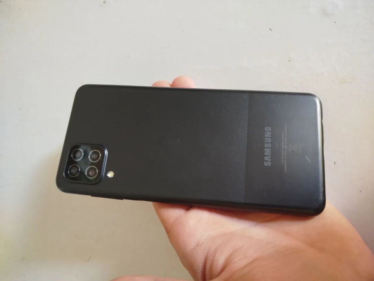 Celular Samsung a12 64gb  - Foto 3