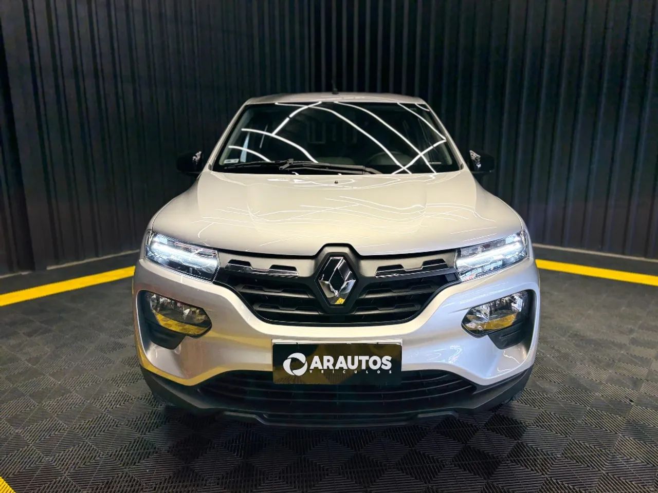 Renault Kwid Intense 1.0 Flex 12V 5P Mec. 2025 - Foto 2