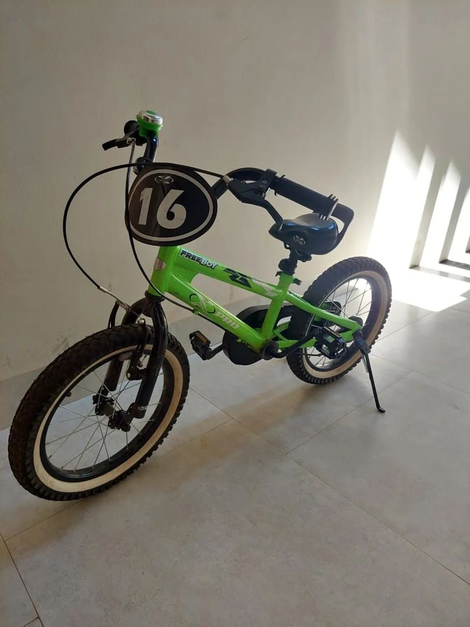 Vendo bicicleta aro 16 - Foto 4