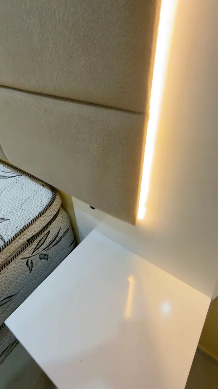 Cabeceira de casal estofada com LED+ cabeceira  - Foto 4