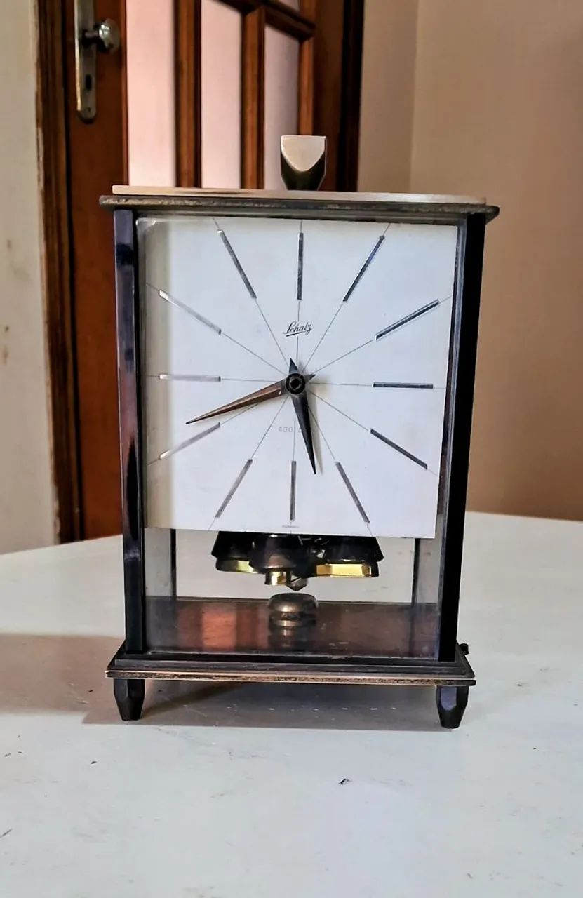 Relógio antigo de mesa Schatz 400 dias - Foto 2