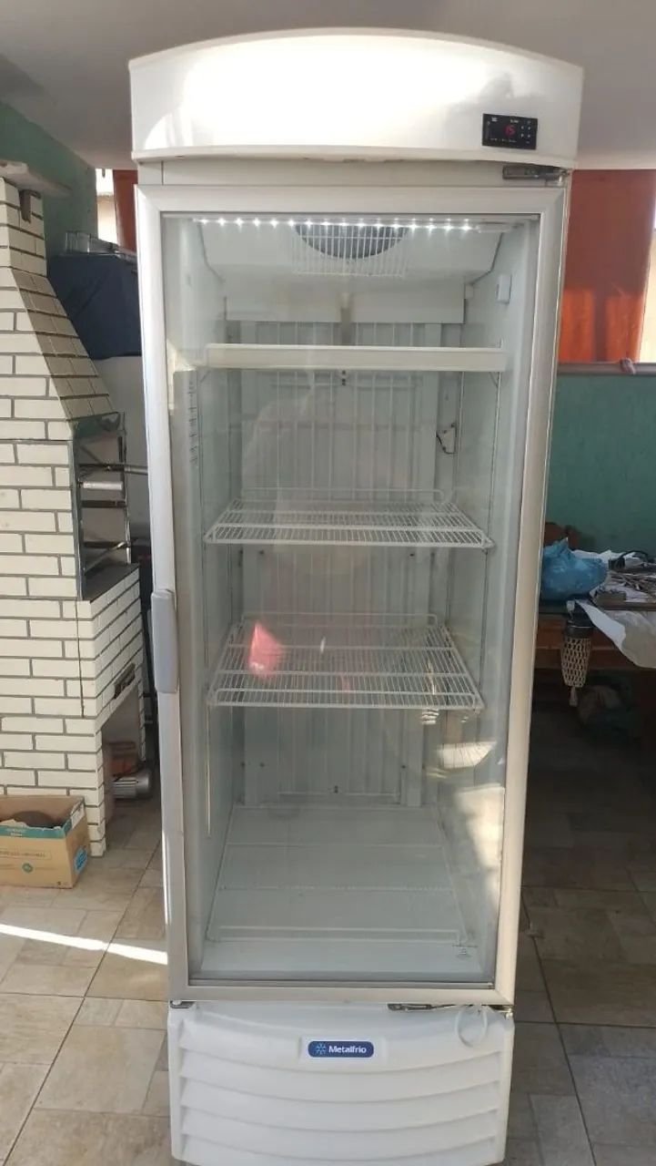Vendo freezer expositor 220 v  - Foto 3