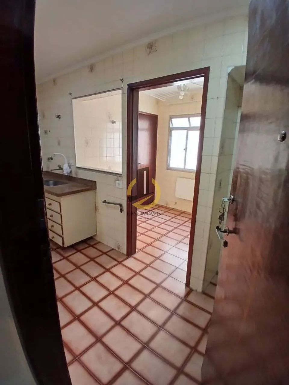 Apartamento para locação no Edifício Argusa II - 90m² - 3 dormitórios (1 suíte) - sala amp - Foto 3