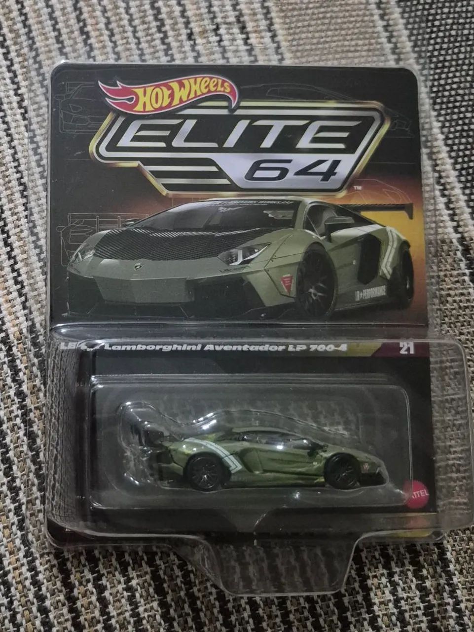 Hot Wheels- LBWK Lamborghini Aventador
