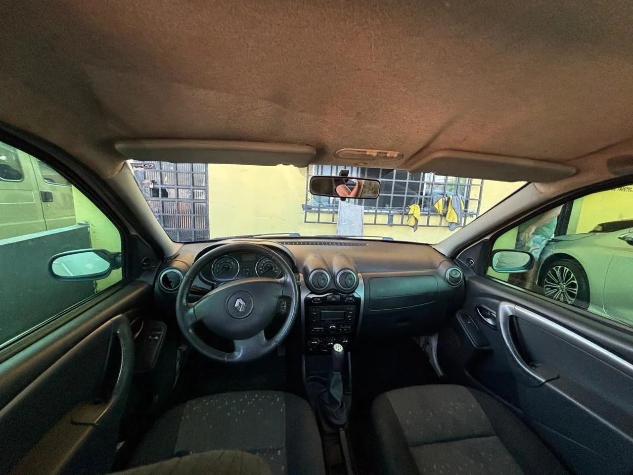 Renault Logan Expression Hi-flex 1.6 8V 4P 2013 - Foto 3