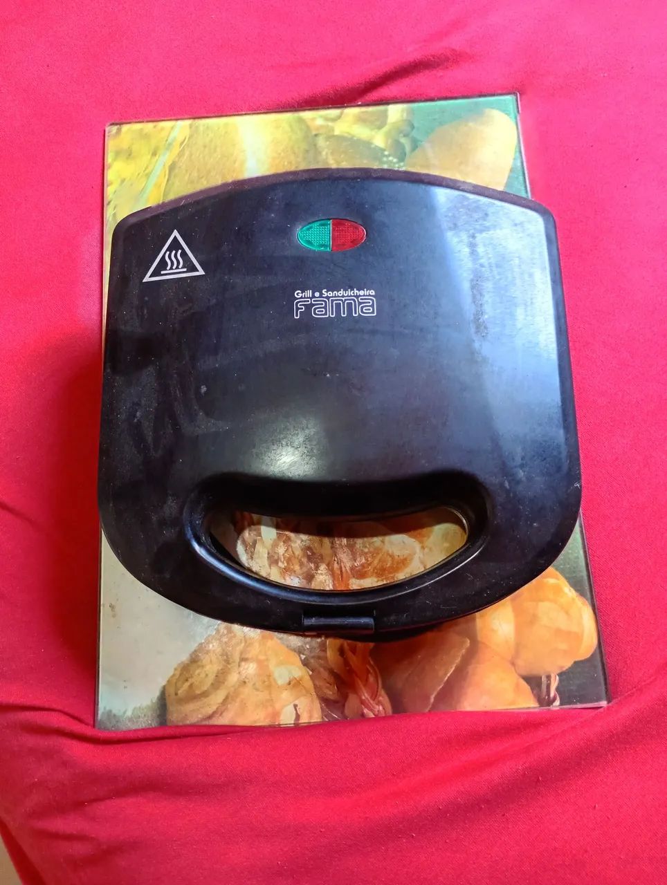 Vendo sanduicheira grill 60$