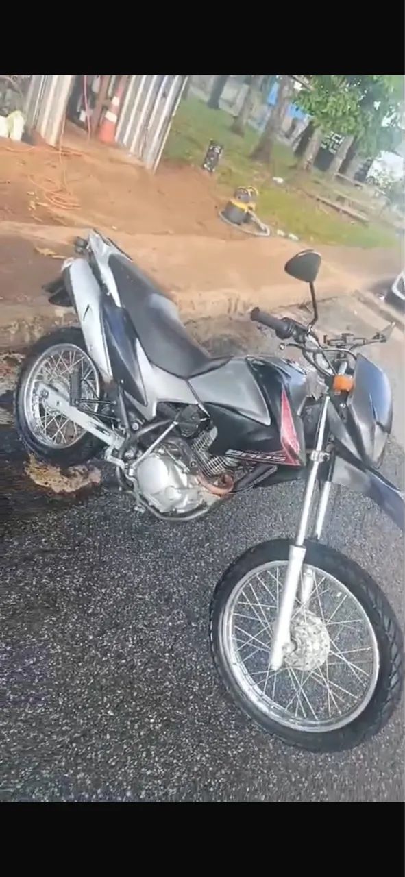 Bros 150 