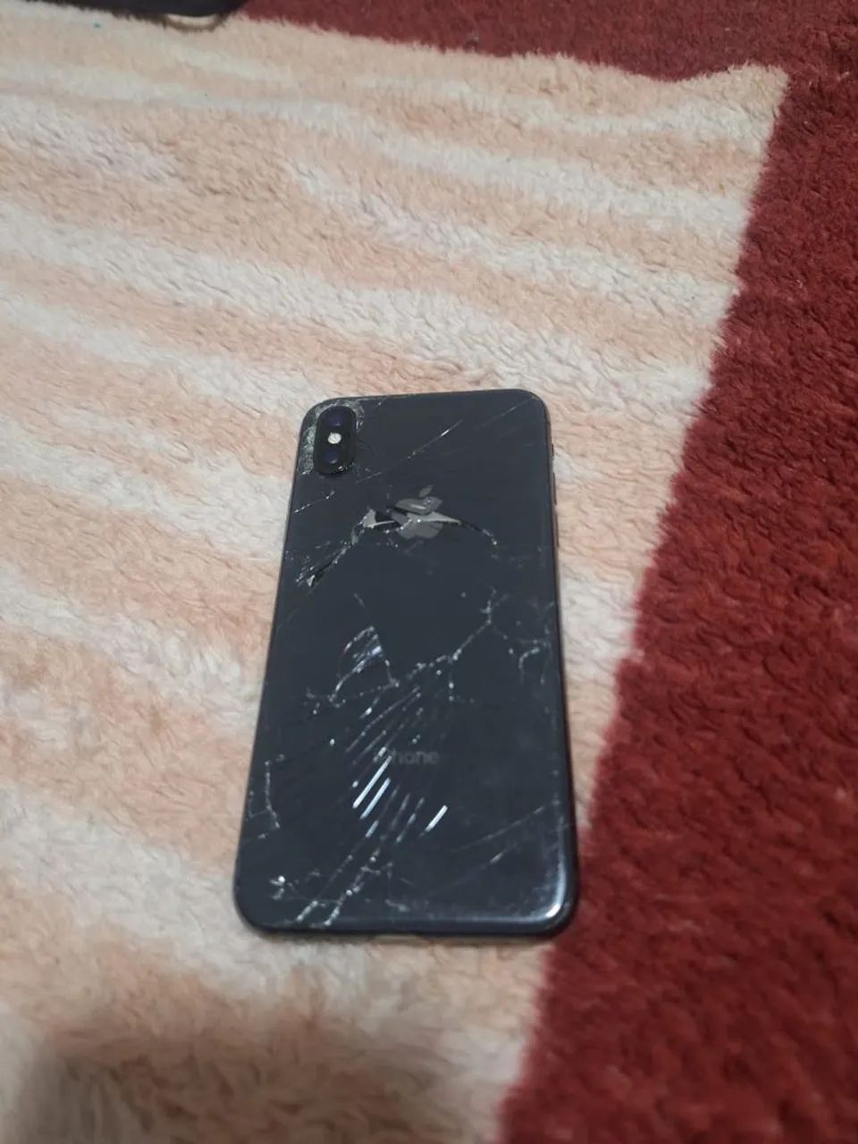 iPhone X