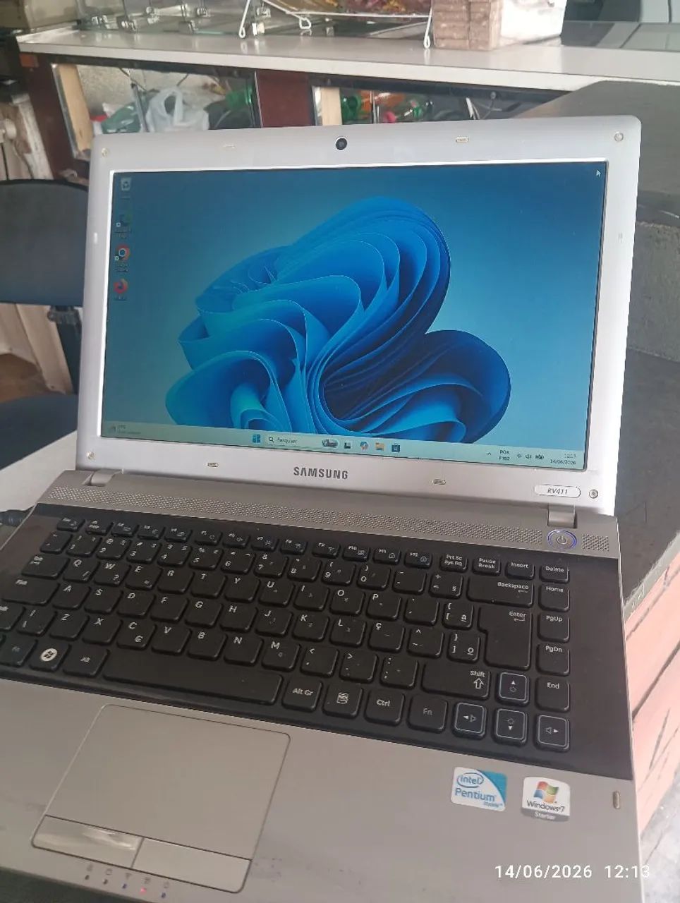 Notebook Samsung i3 2.40 gtz - Foto 2