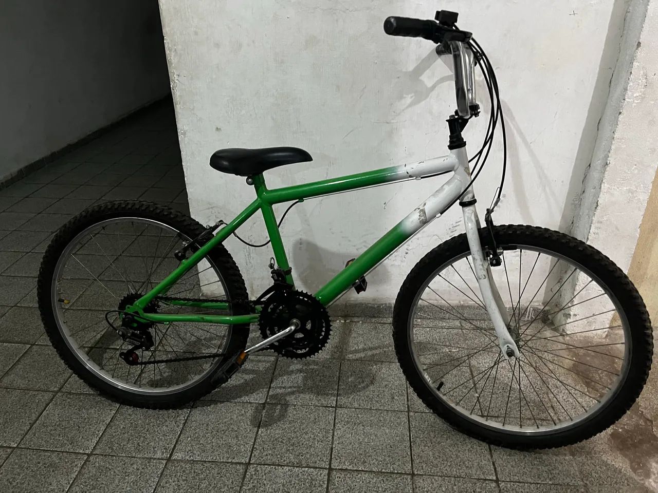 Bike usada bem conservada 