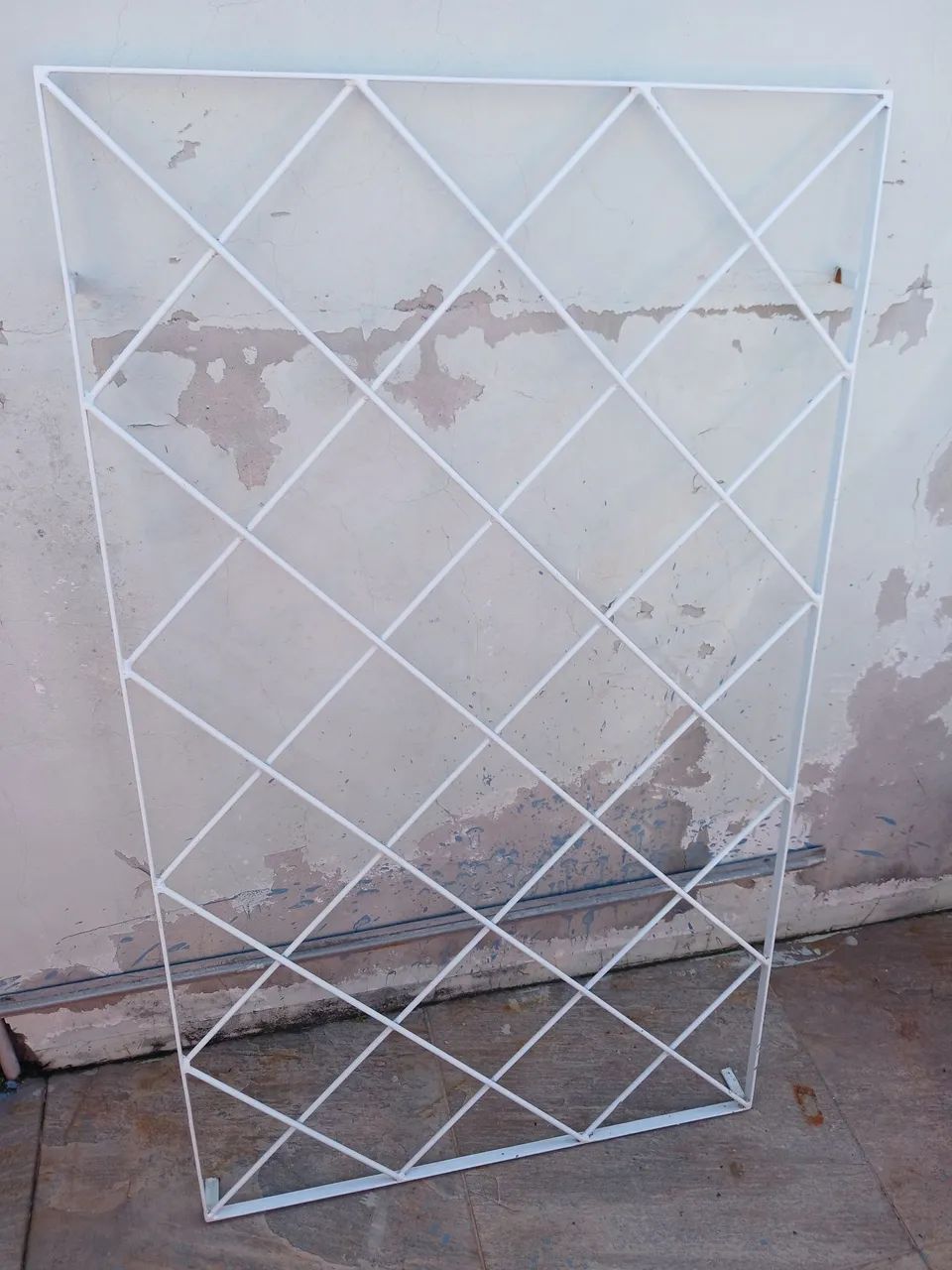 Vendo grades de ferro para porta e janela 