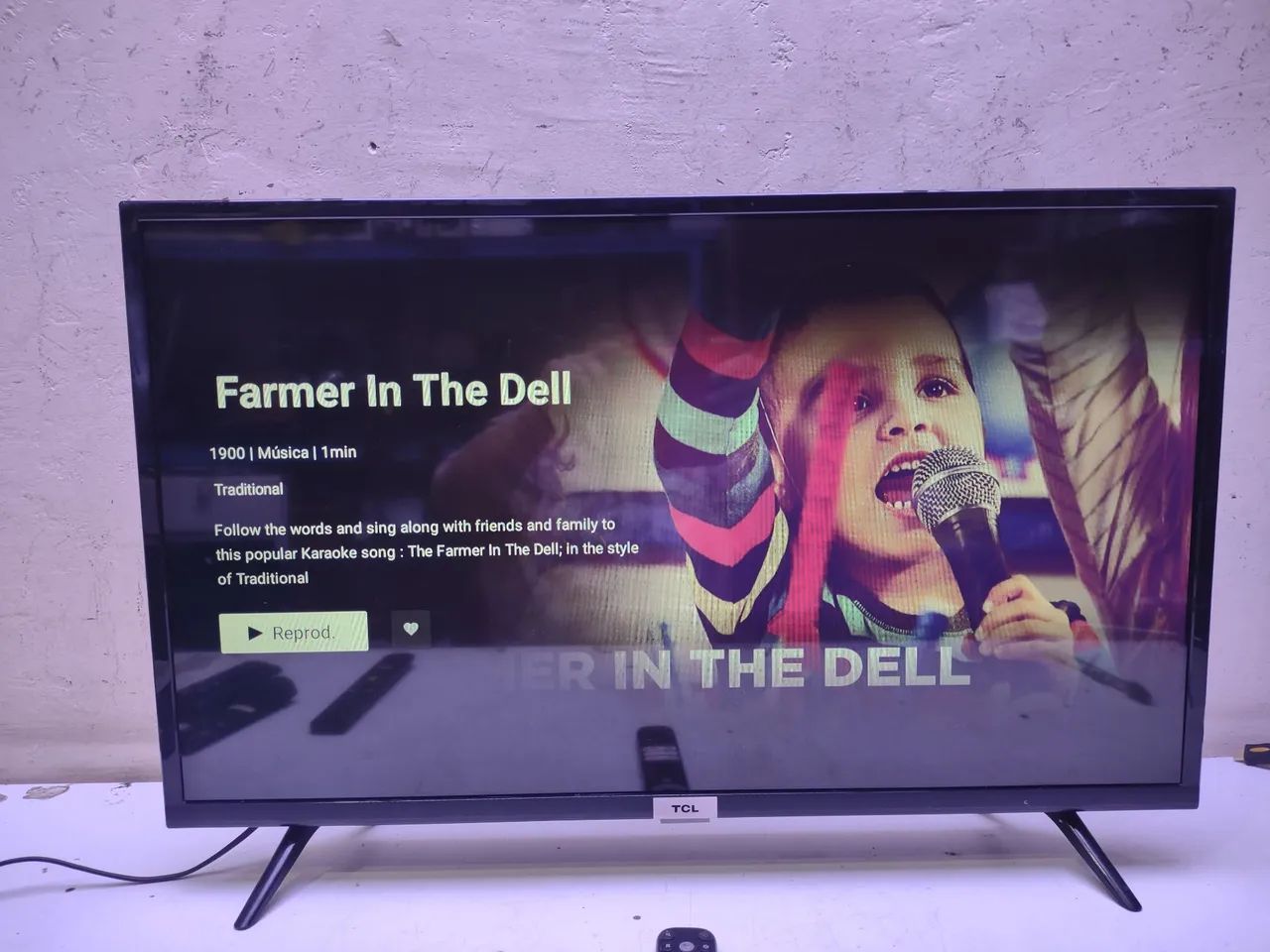 Tv Smart Android 32 Pol comando de voz bluetooth wi-fi  - Foto 3
