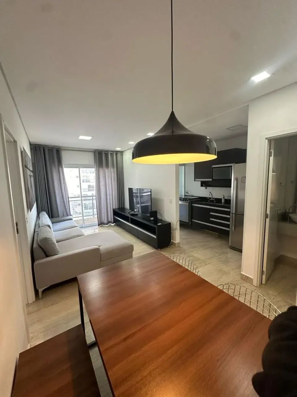Baixou para alugar rápido apartamento mobiliado para aluguel no centro de Alphaville com 1