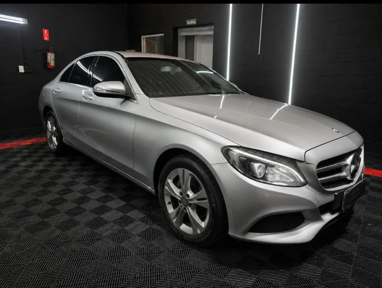 Mercedes-Benz C-180 1.6 Turbo 16v/flex 16V Aut. 2016
