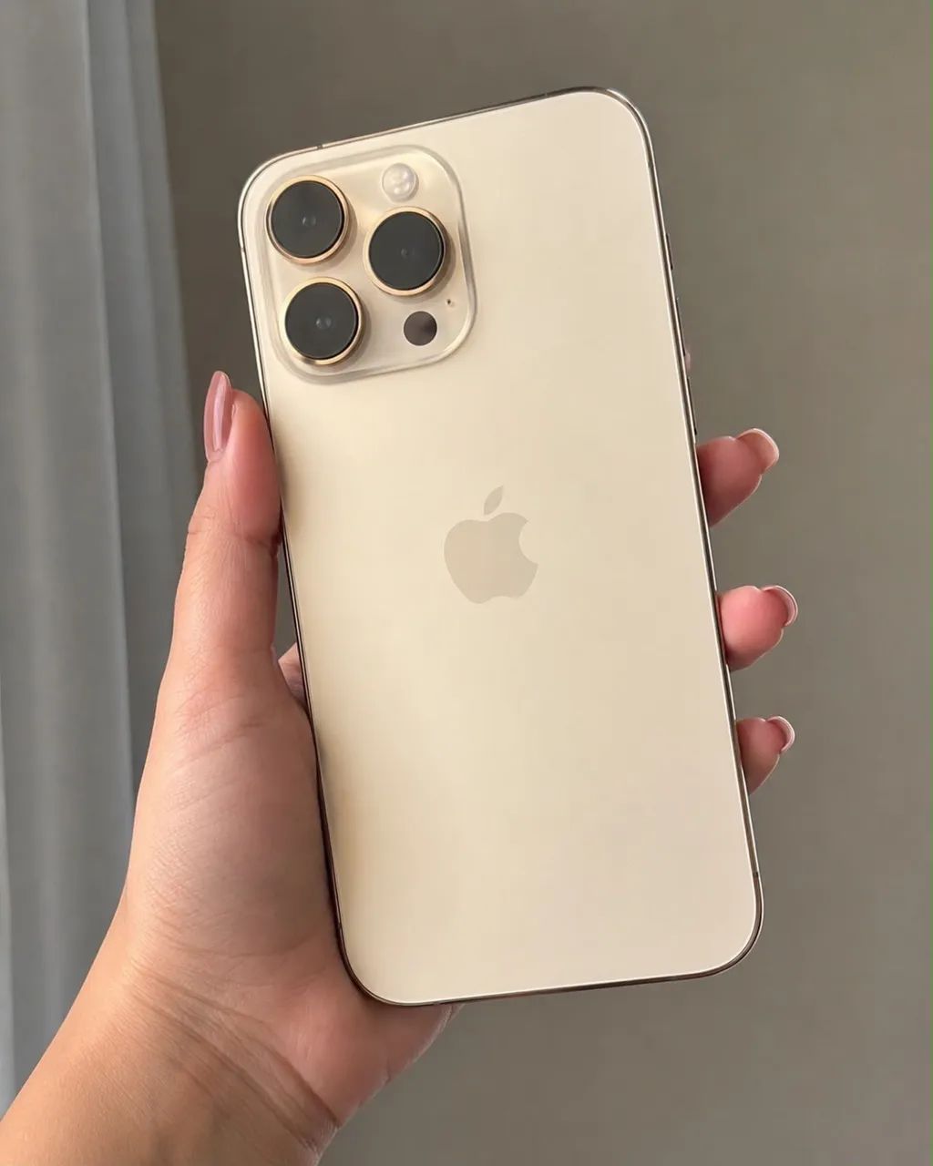 iPhone 14 Pro Max 128GB Dourado - Bateria 100%