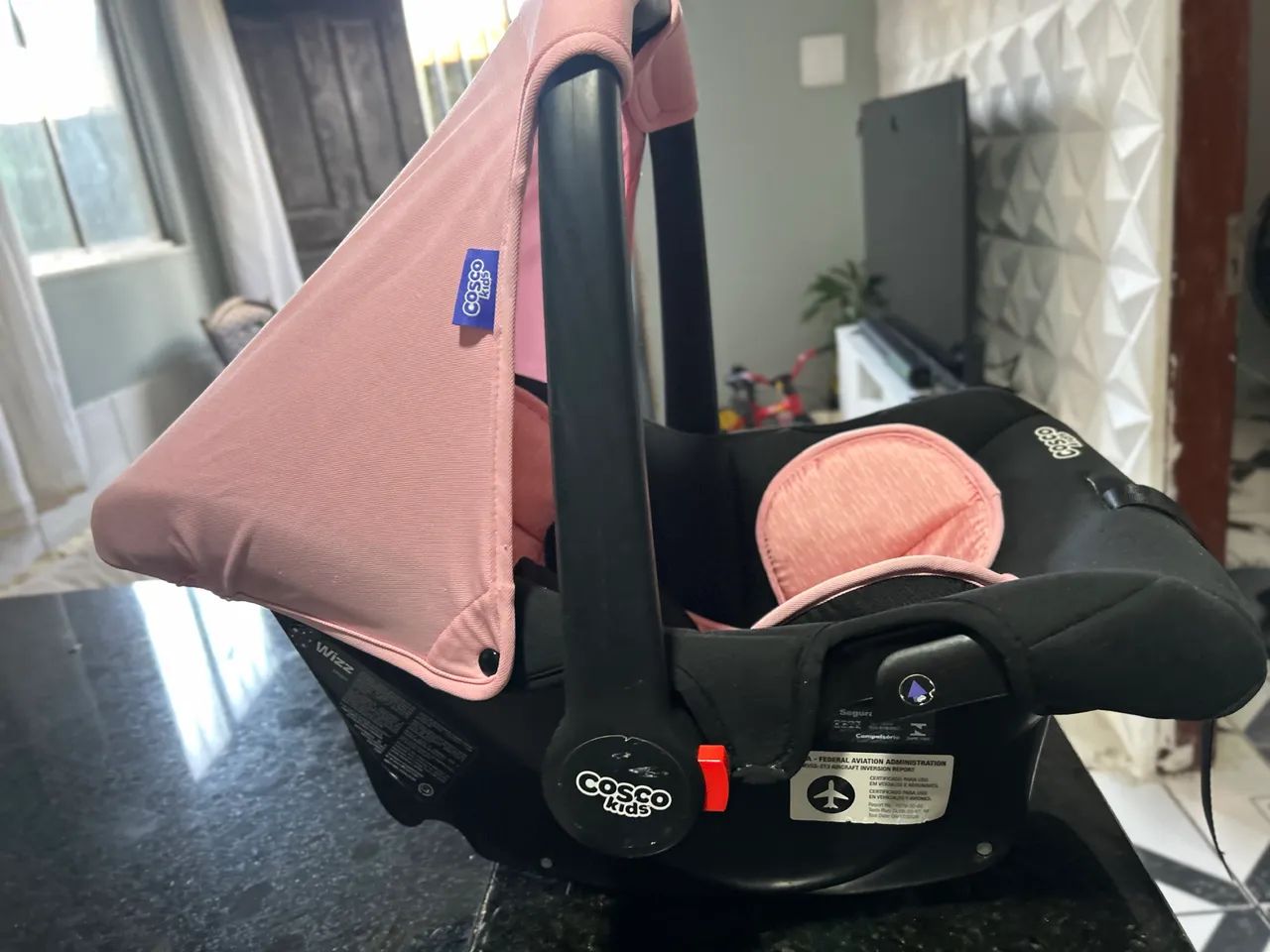 Carrinho de bebê  e bebê conforto da cosco rosa  - Foto 4