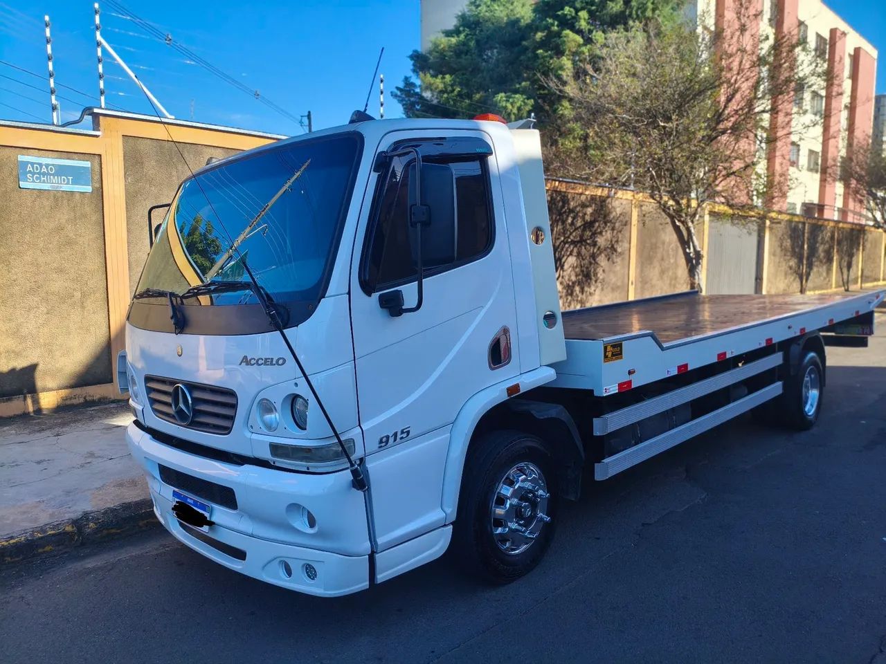 MB Accelo 915 2009 plataforma 