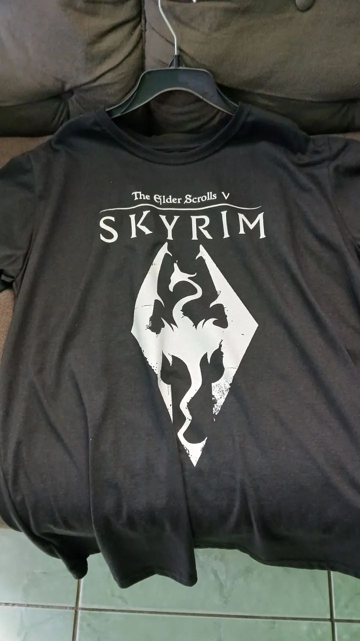 Camisa Skyrim - Foto 2