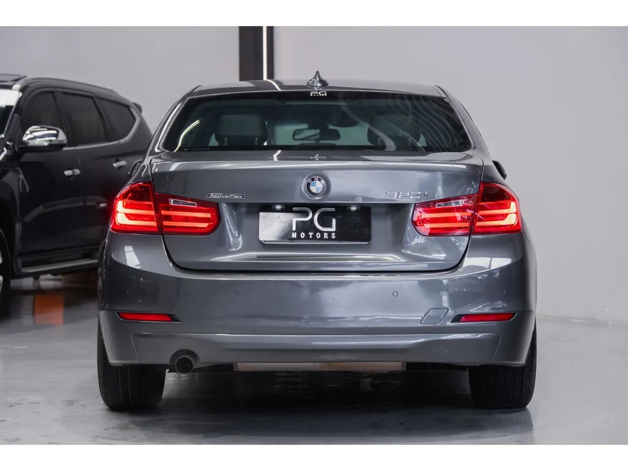 BMW Série 3 320I A 2.0 Turbo/activeflex 16V 184cv 4P, foto 4 de 15