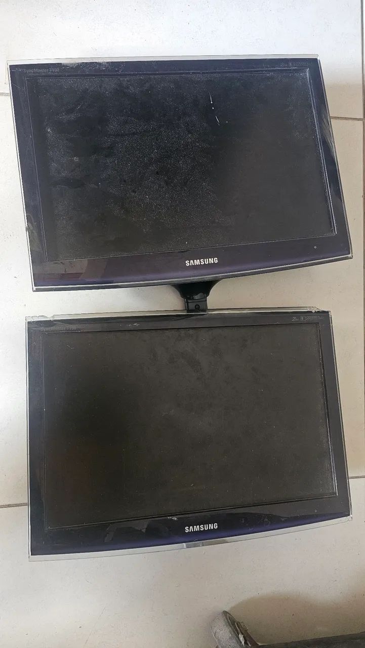 2 MONITORES SAMSUMG 19 POLEGADAS 