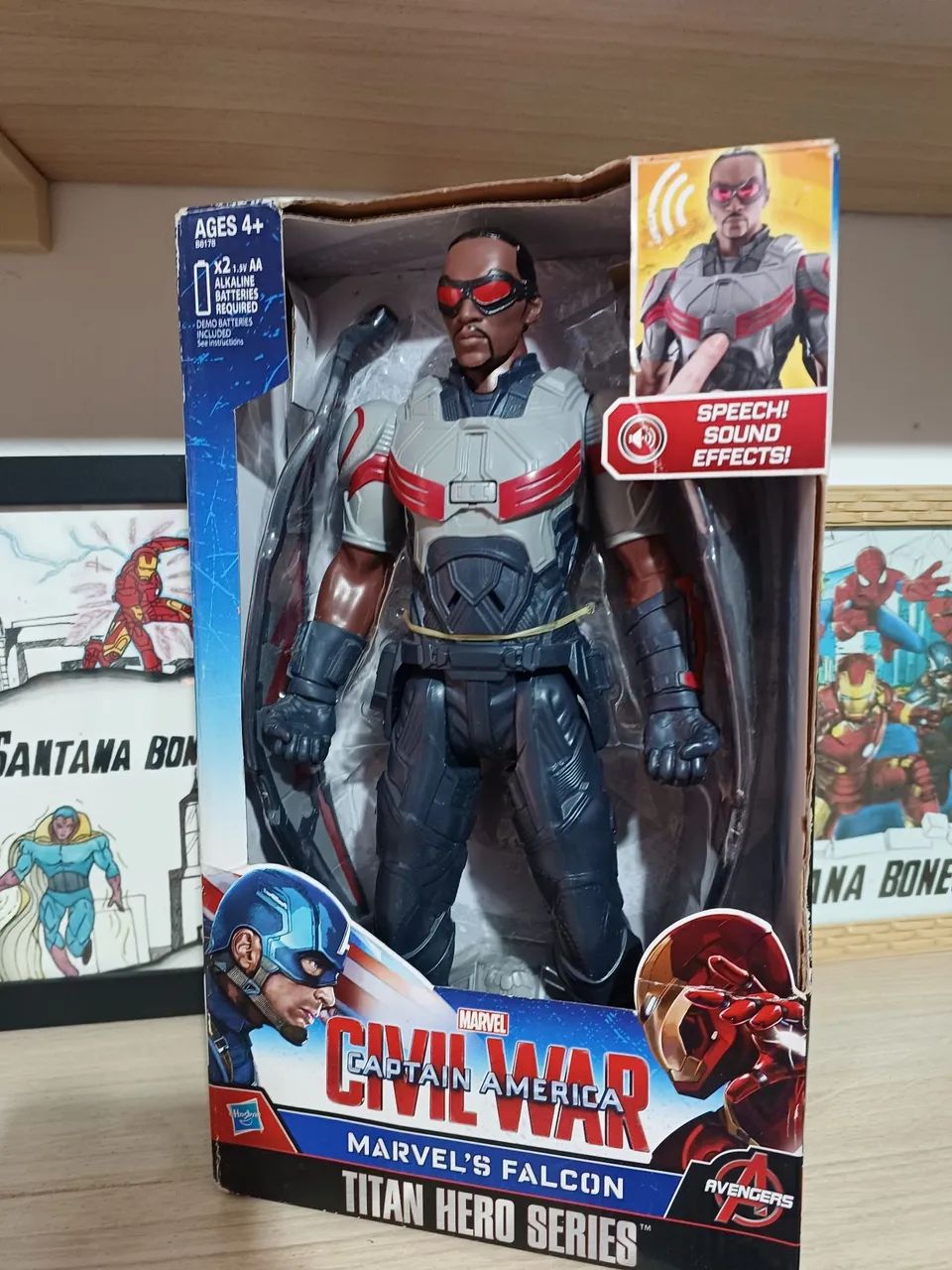 Falcão Negro Eletrônico 30cm original marca Hasbro 