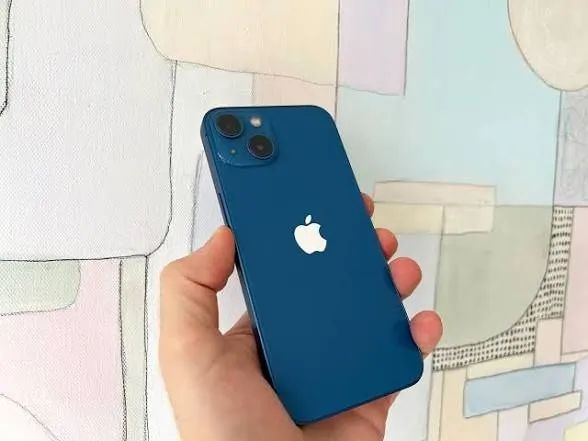 iPhone 13 128gb - Azul - Bateria 82%, desbloqueado - Foto 3