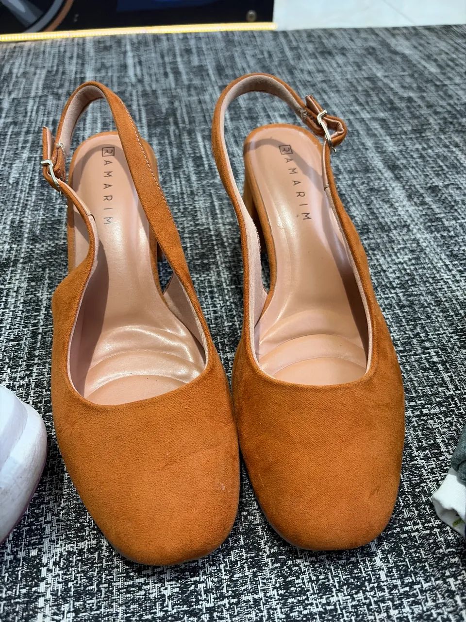 Lote de roupas academia e sapatos  - Foto 4