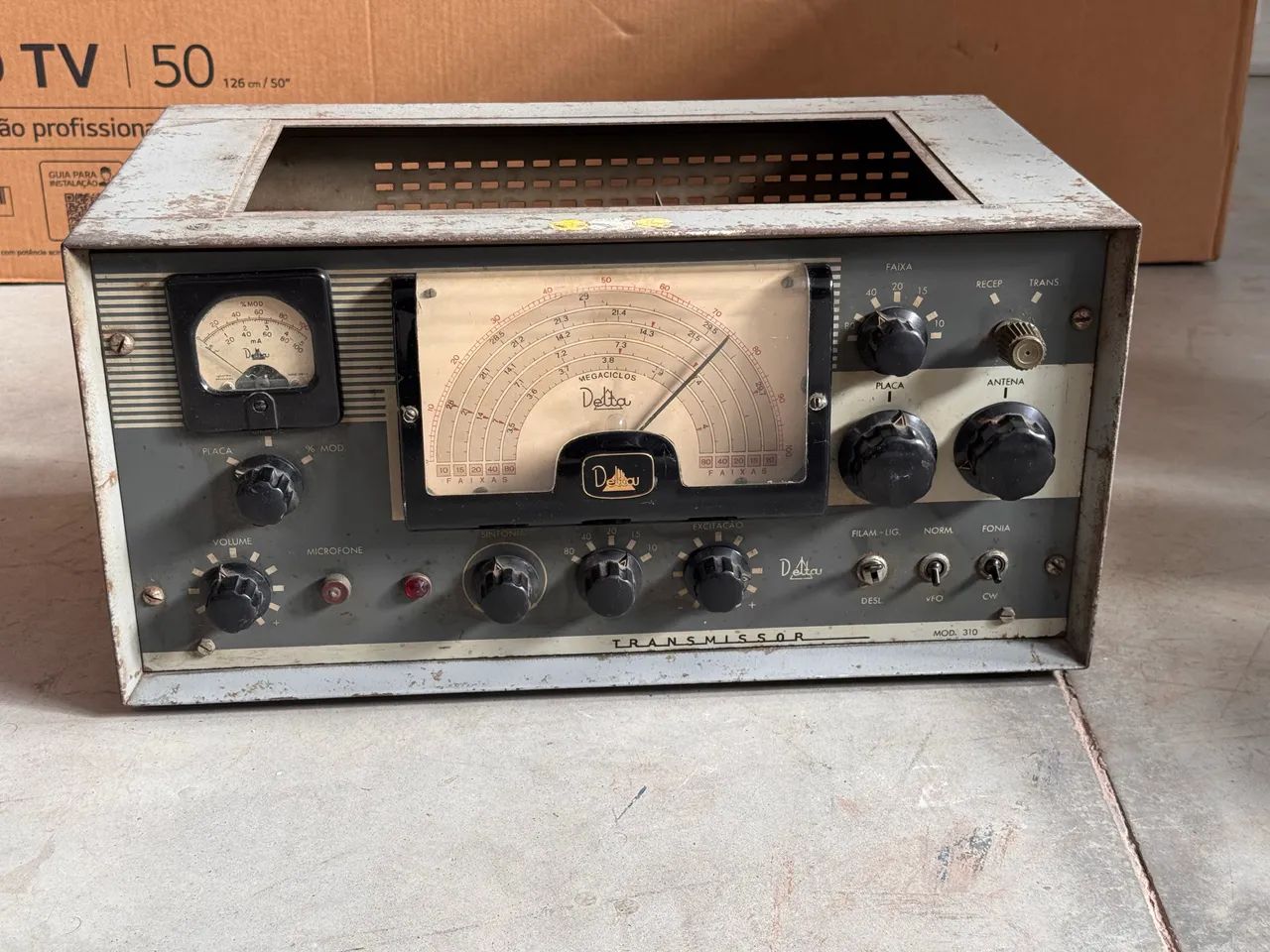 Radio transmissor Delta 310 valvulado - Foto 2