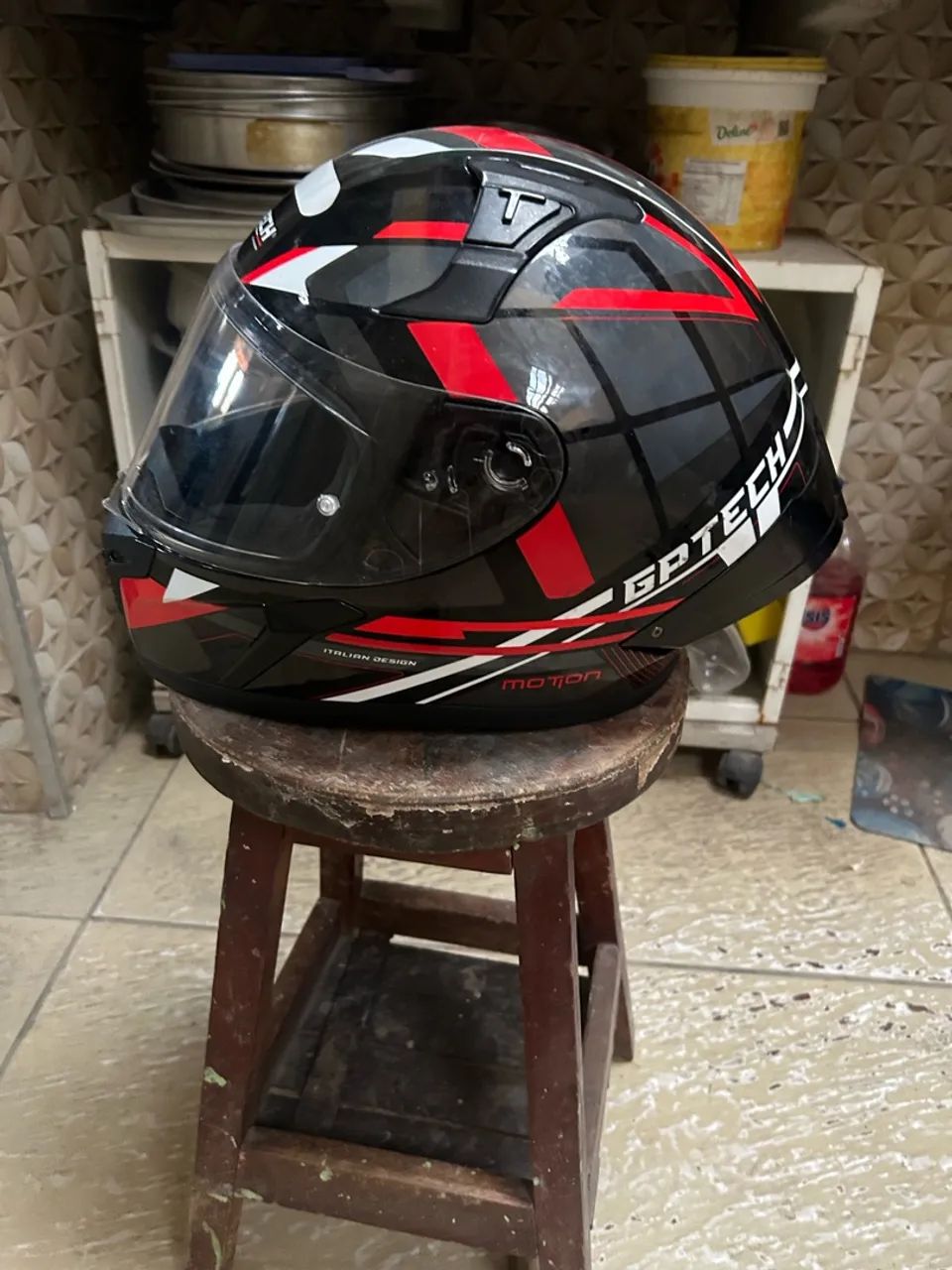 Vendo capacete GP TECH com 2 viseiras. - Foto 2