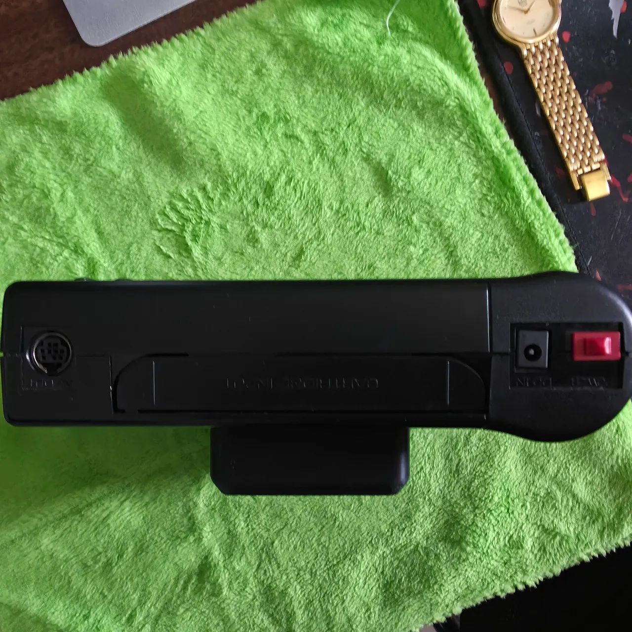 Sega Gênesis Nomad + PAC de bateria e Everdrive - Foto 5