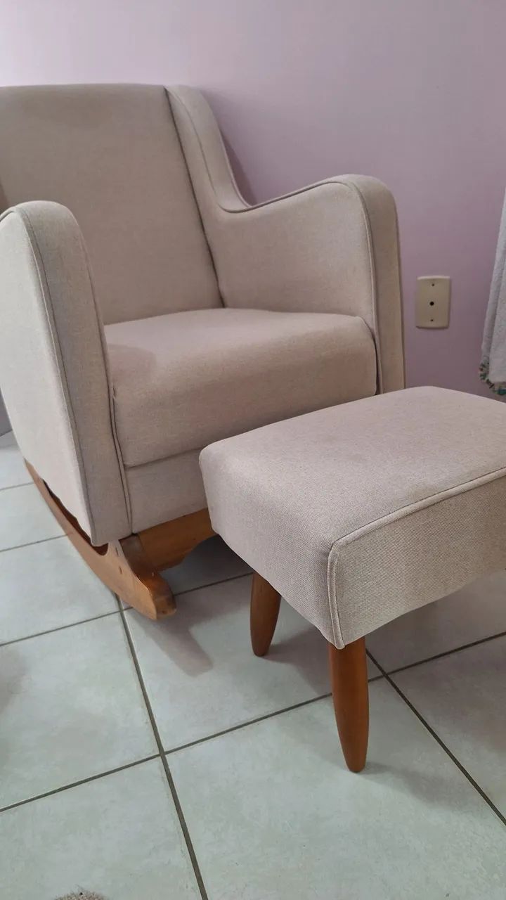 Poltrona de amamentação 