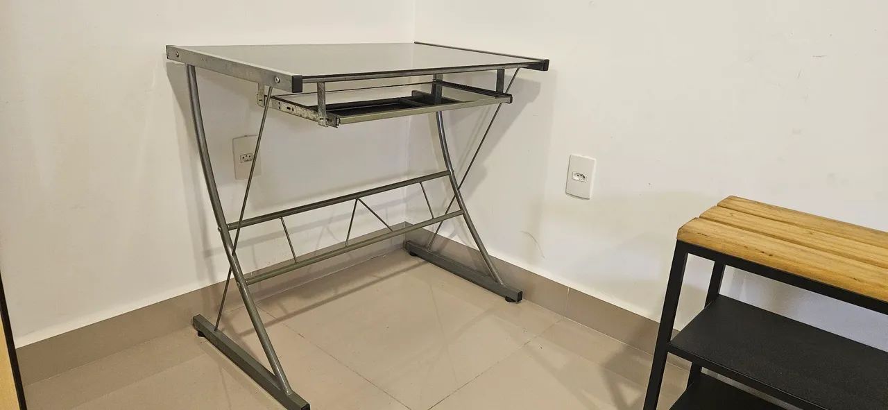 Mesa para computador com banco sapateira - Foto 2